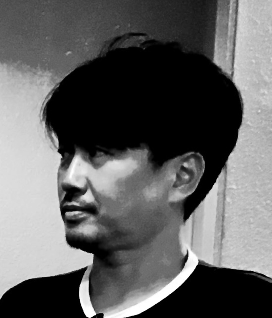 3枚のダミー画像左